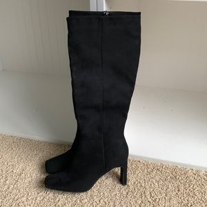 JustFab Boots! NWOT! Faux suede.